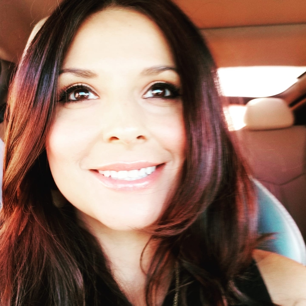 Meet your Posher, April